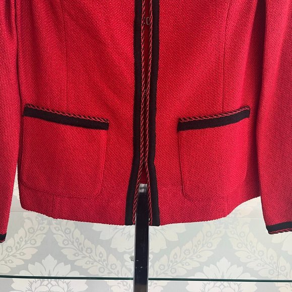 ST. JOHN Black Label Red & Black Knit Hook Front Long Sleeve Jacket - Picture 3 of 9